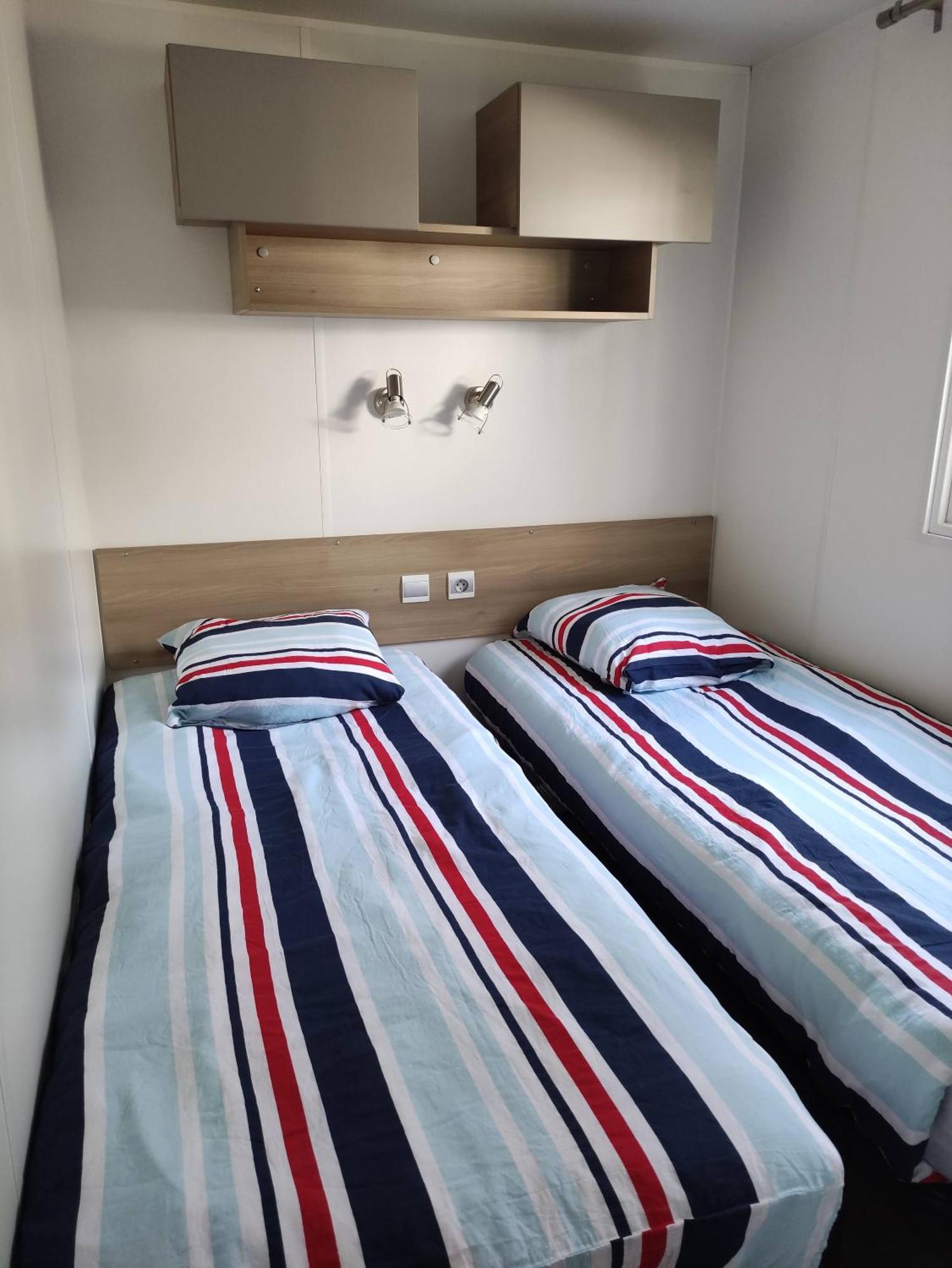 Mobil-Home 6/8 Personnes Au Domaine De Kerlann, Pont-Aven Exterior photo